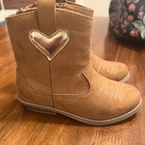 Old Navy Tan Kids Boots with Metallic Heart